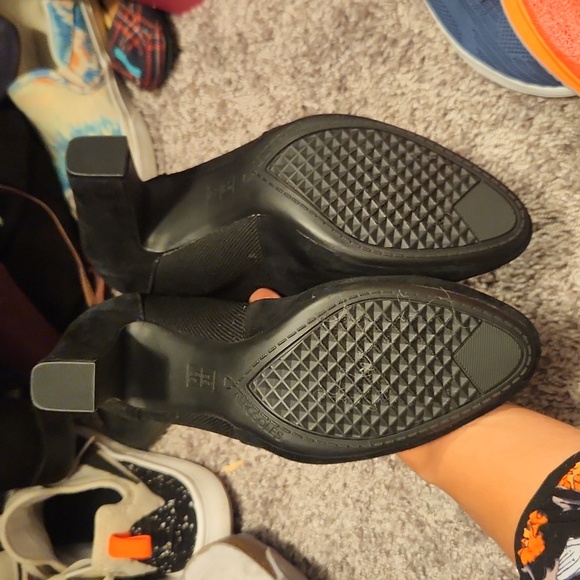 Aerosoles booties - Picture 2 of 3